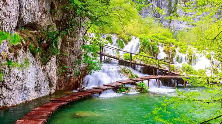 Plitvice Lakes' cultural significance